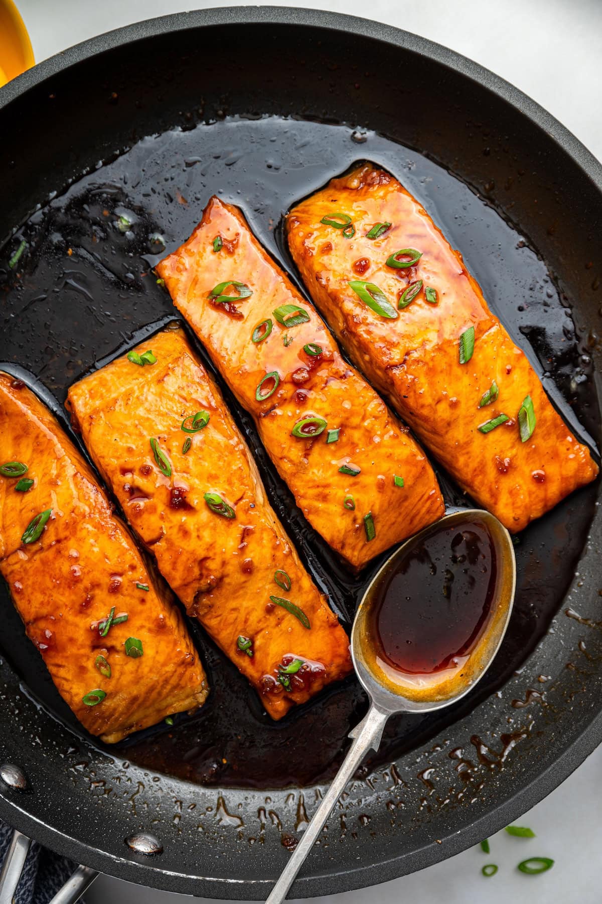 15-Minute Honey Glazed Salmon – Eating Bird Food