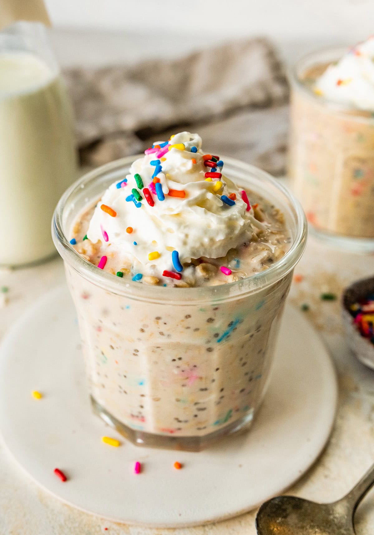 Birthday Cake Overnight Oats (Easy & High-Protein)