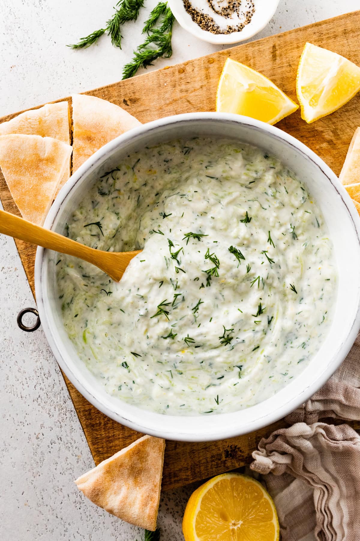 Easy Tzatziki (Greek Yogurt Cucumber Sauce)